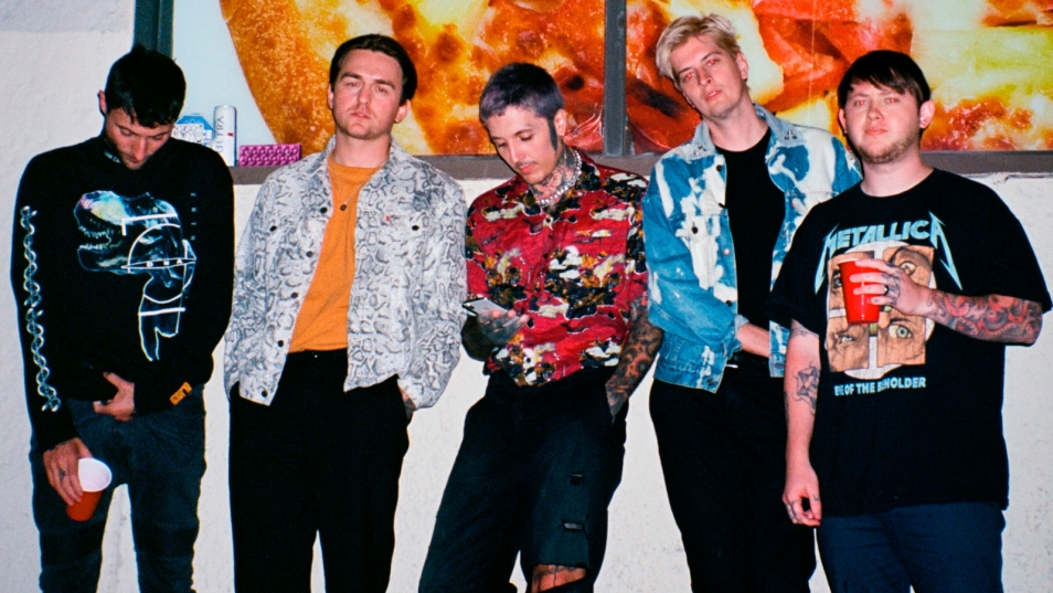 bring-me-the-horizon-press-2018.jpg bring-me-the-horizon-press-2018.jpg