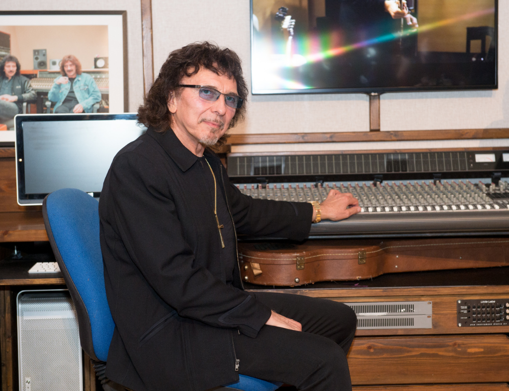Tony Iommi Black Sabbath.png Tony Iommi Black Sabbath.png