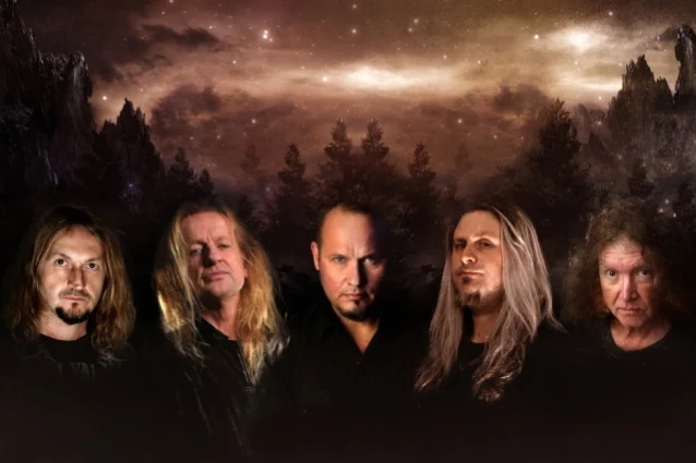 kkpriest.jpg kkpriest.jpg