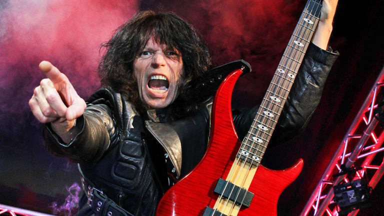 sarzo.jpg