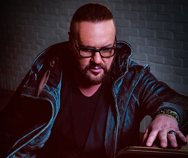 desmondchild-2.jpg desmondchild-2.jpg
