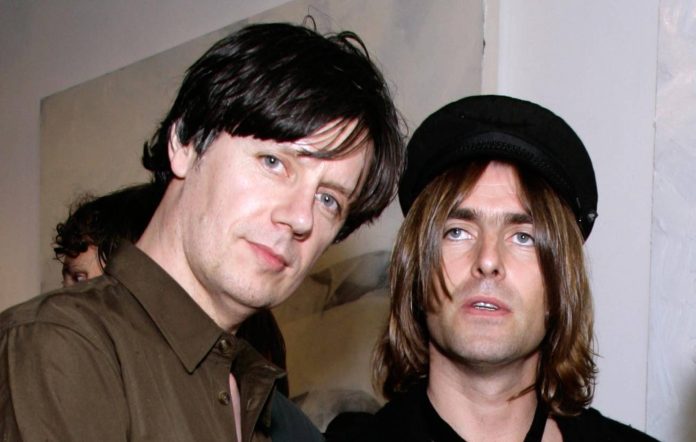 Liam-Gallagher-and-John-Squire.jpg Liam-Gallagher-and-John-Squire.jpg