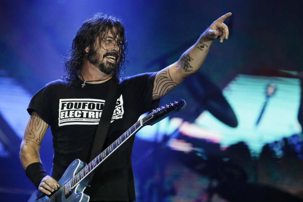 grohl.jpeg grohl.jpeg