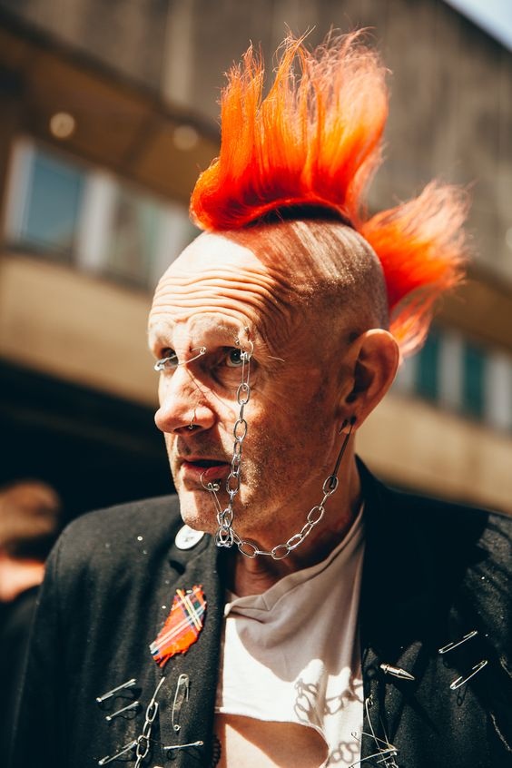 punk2.jpg punk2.jpg