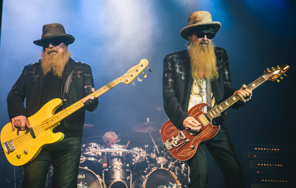 ZZ-Top-perform-live.jpg