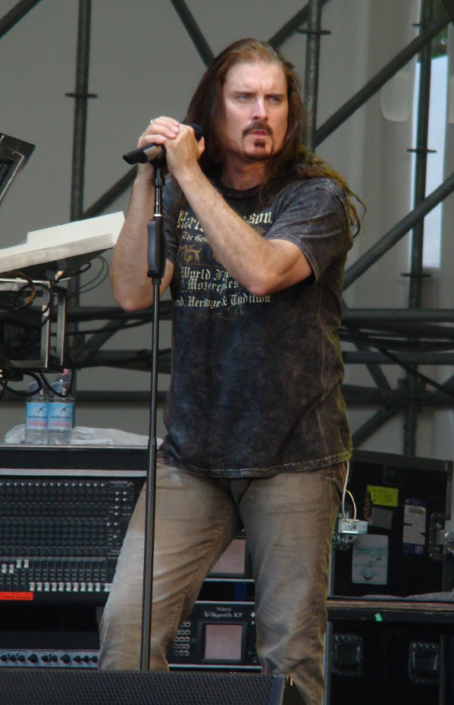 James_LaBrie.jpg James_LaBrie.jpg