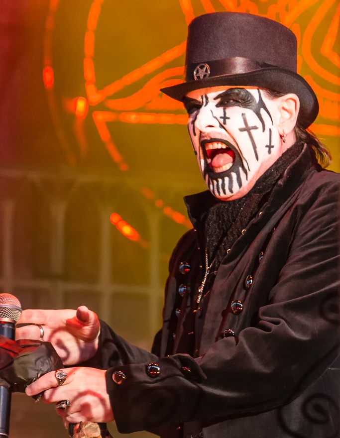 King_Diamond.jpg King_Diamond.jpg