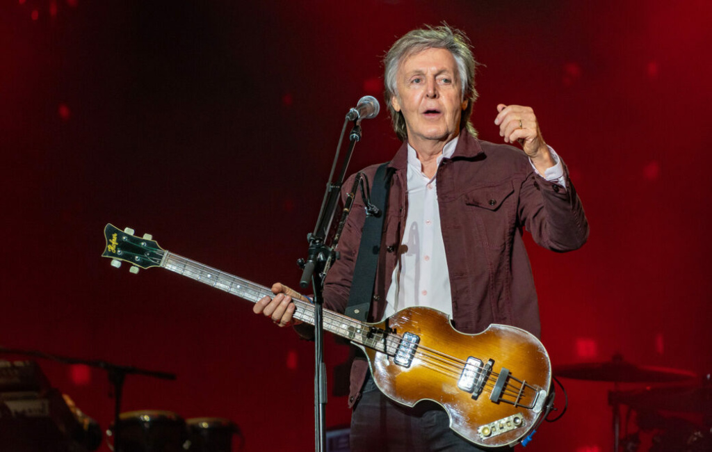 Paul-McCartney.jpg Paul-McCartney.jpg
