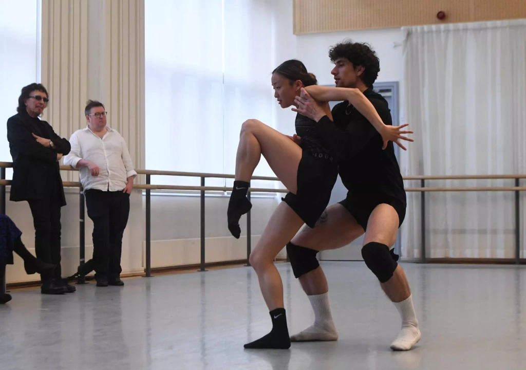 Black-Sabbath-ballet1.jpg Black-Sabbath-ballet1.jpg