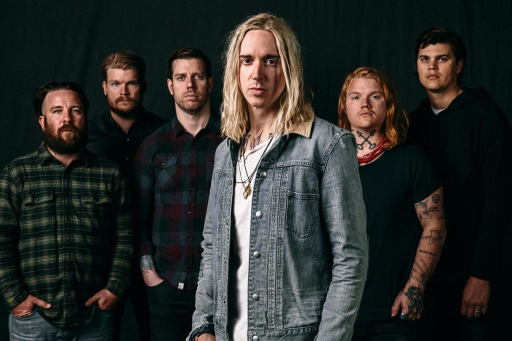 Underoath.jpg Underoath.jpg
