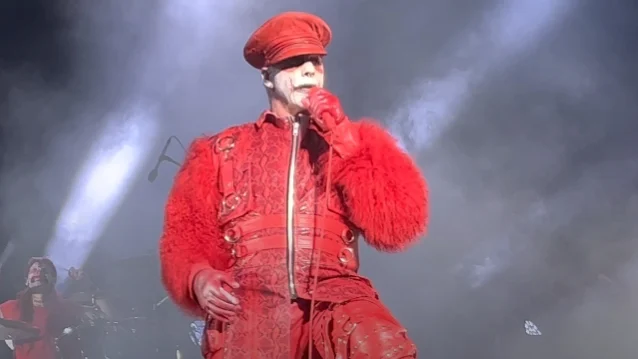 tilllindemann.jpg tilllindemann.jpg
