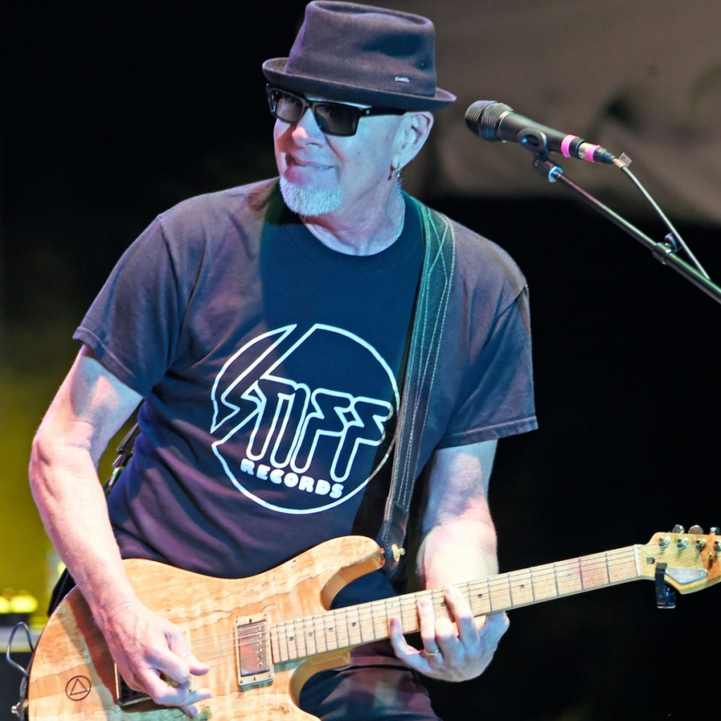 mark-kendall.jpg mark-kendall.jpg