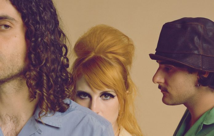 PARAMORE.jpg PARAMORE.jpg