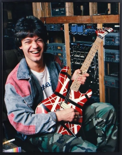 eddievanhalen.jpg eddievanhalen.jpg