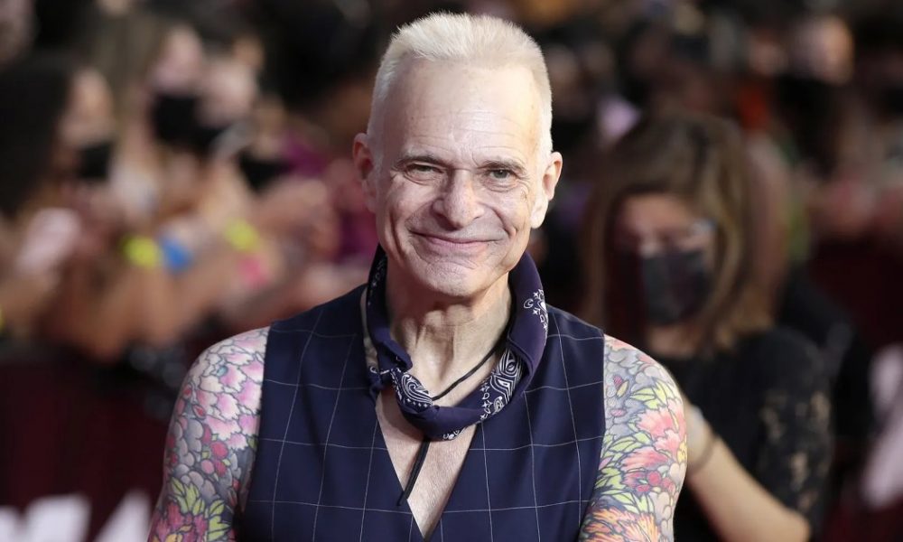 David-Lee-Roth.jpg David-Lee-Roth.jpg