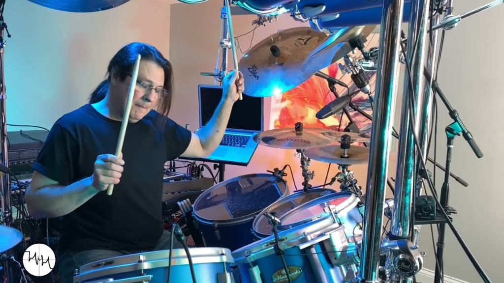 Mike-Mangini1.jpg Mike-Mangini1.jpg