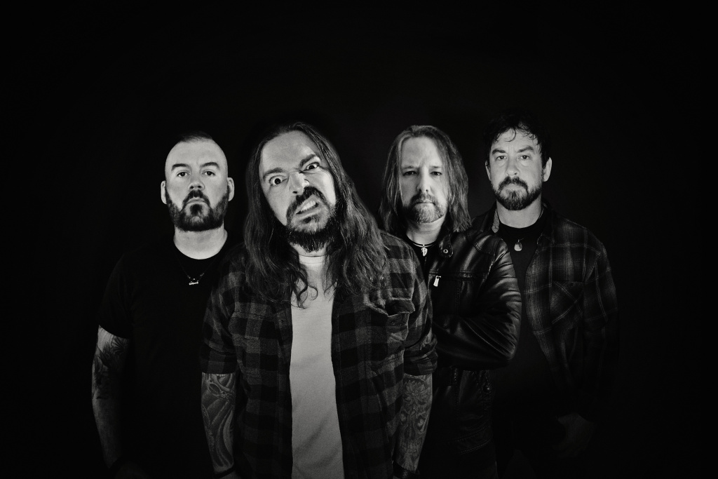 Seether2.jpg Seether2.jpg