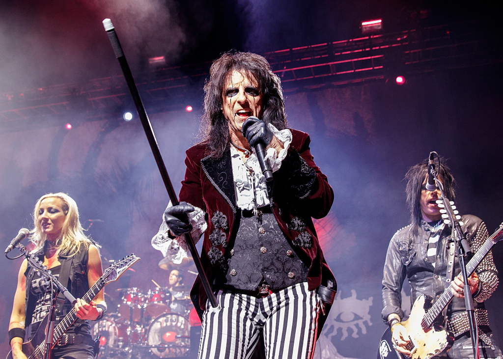 ALICE COOPER.jpg ALICE COOPER.jpg