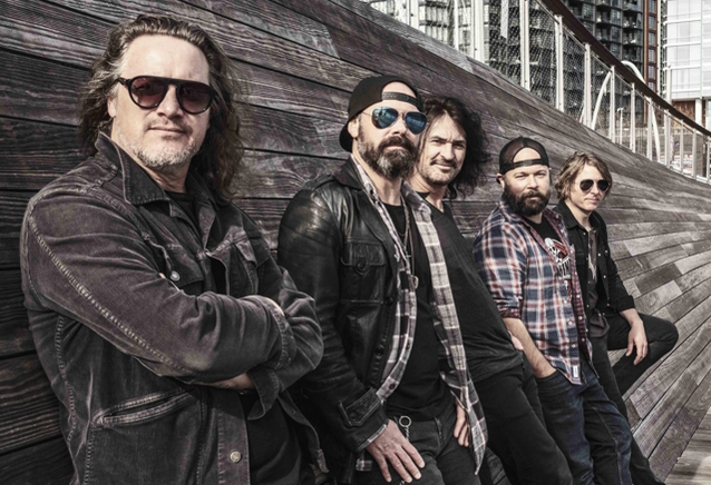 candlebox1.jpg candlebox1.jpg