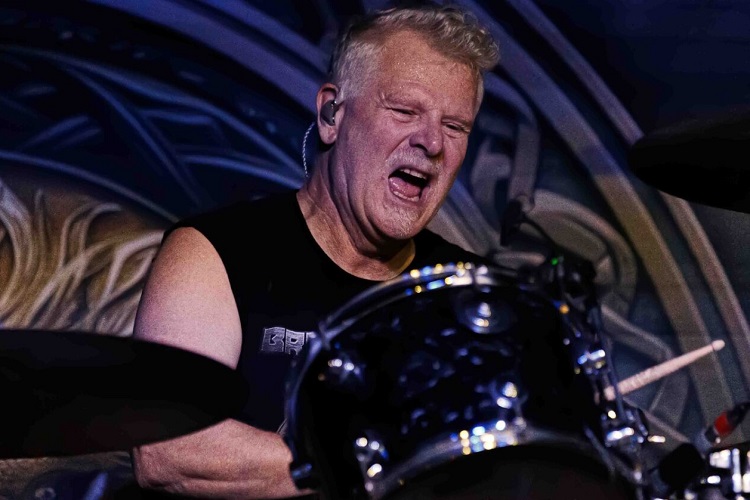 IRON MAIDEN1.jpg IRON MAIDEN1.jpg
