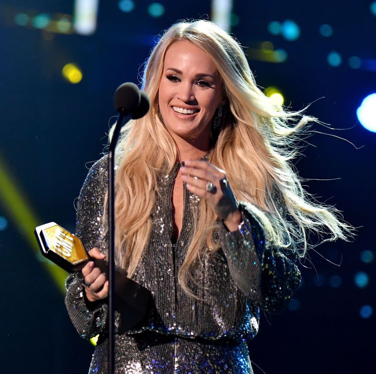 carrie-underwood.jpg carrie-underwood.jpg