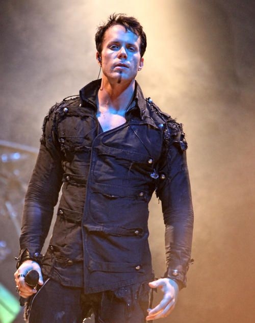karevik.jpg karevik.jpg